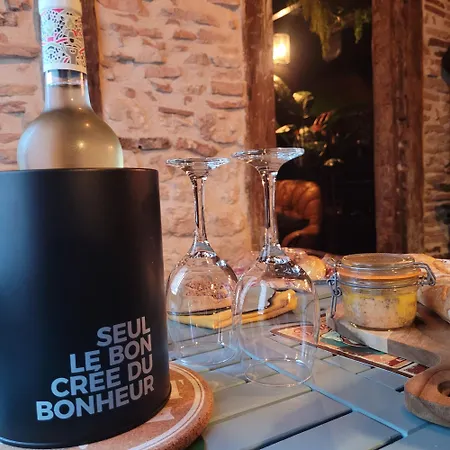 Апартаменты Les Coups De Coeur Du Quercy *